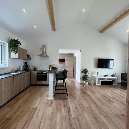 Ferienwohnung "Moseltraum" Ensch Ngoại thất bức ảnh